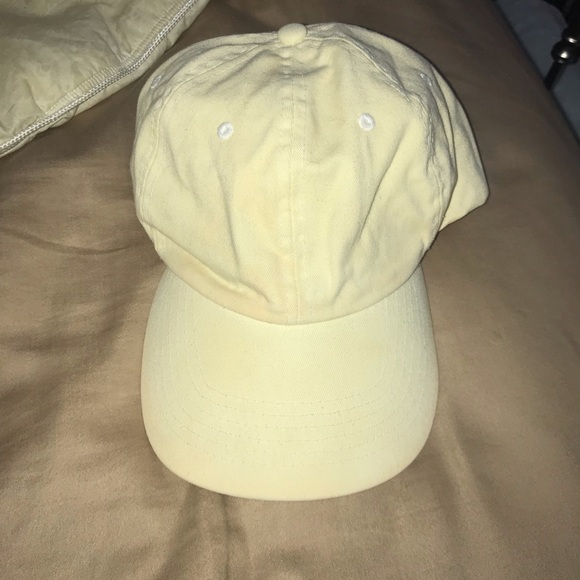 Brandy Melville Accessories - Brandy Melville Dad Hat